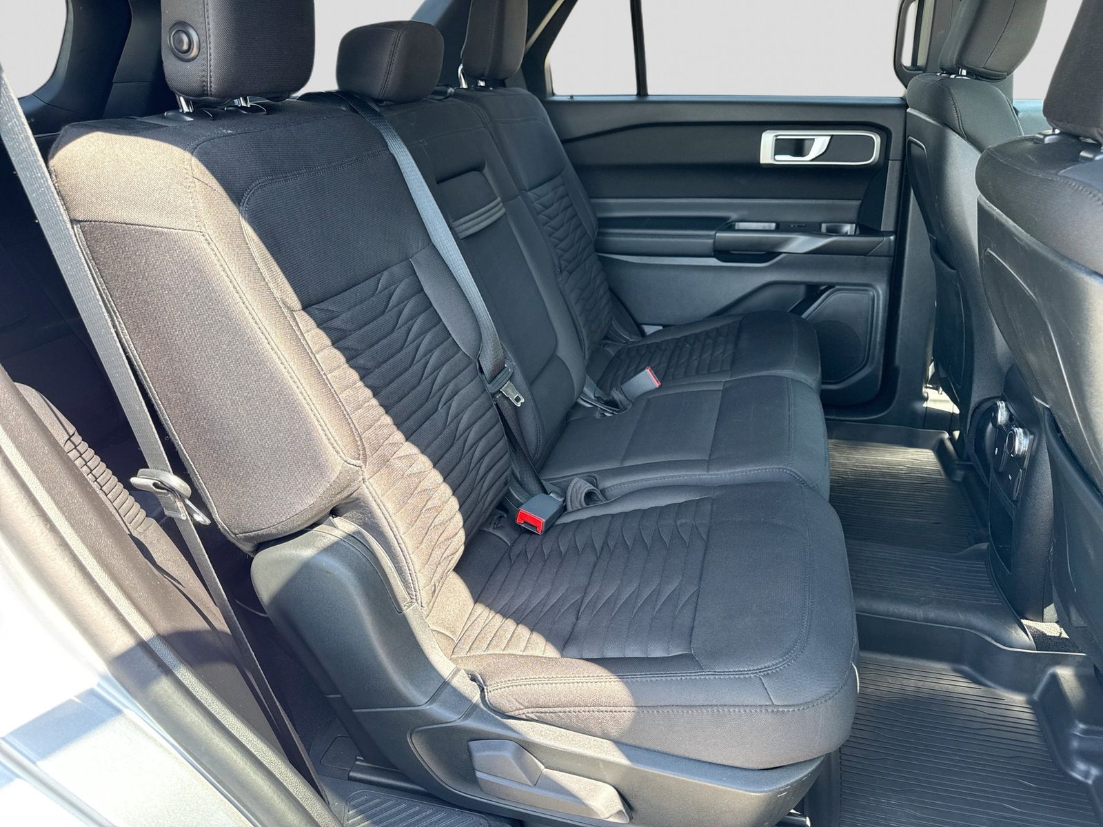 Thumbnail: 2020 Ford Explorer - 21