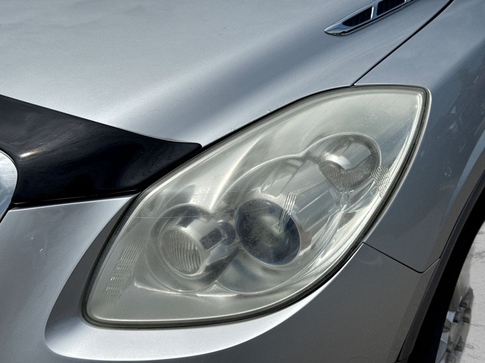 Thumbnail: 2010 Buick Enclave - 10