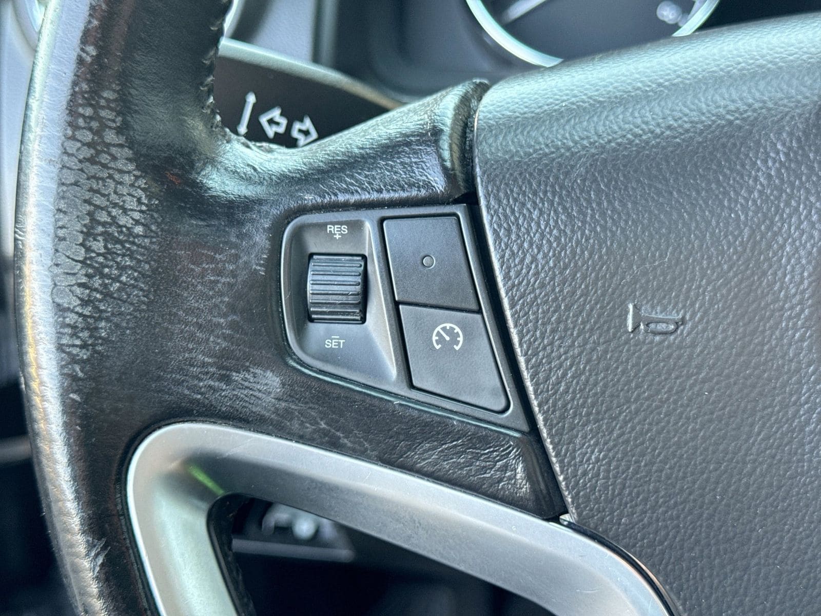 Thumbnail: 2014 Chevrolet Captiva Sport - 27