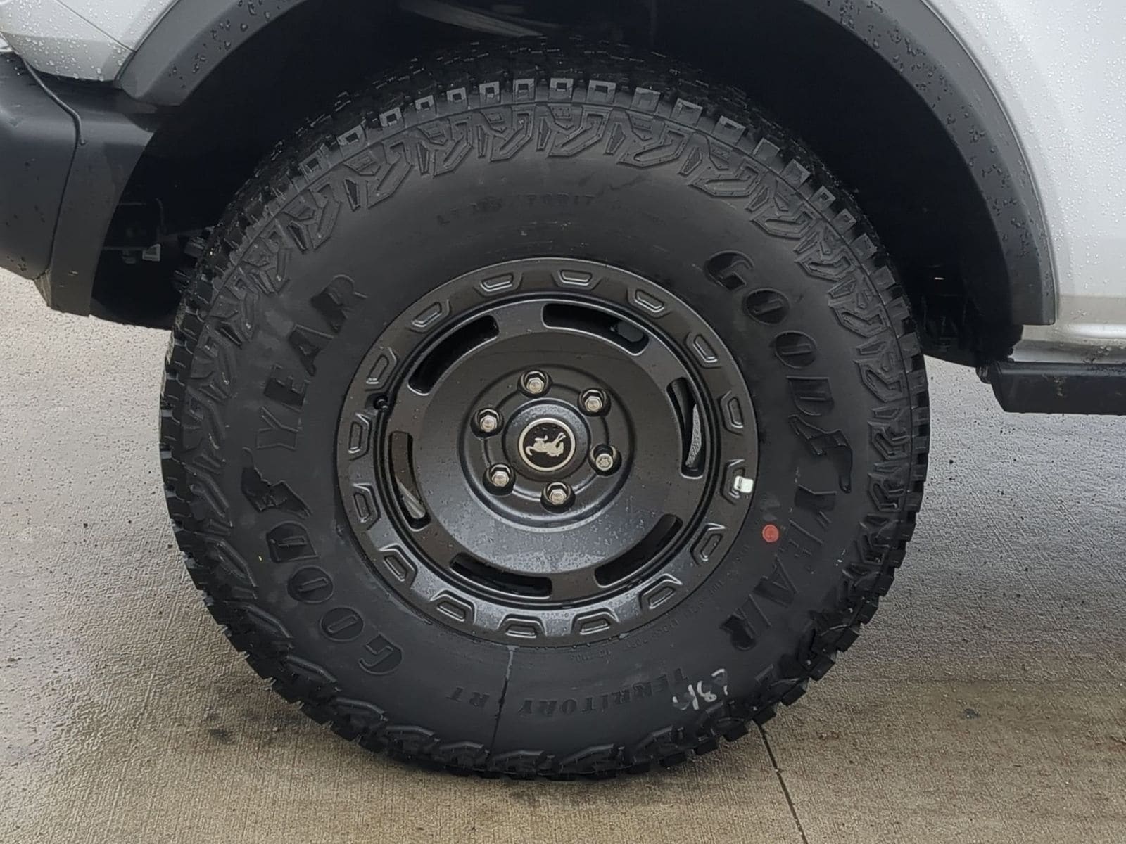 Thumbnail: 2025 Ford Bronco - 13