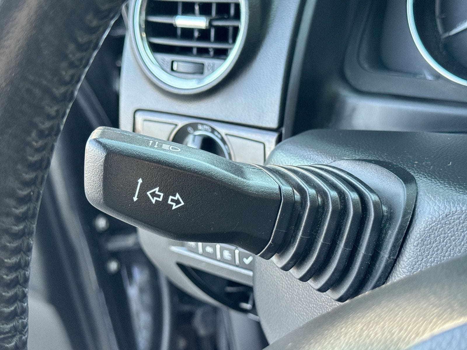 Thumbnail: 2014 Chevrolet Captiva Sport - 30