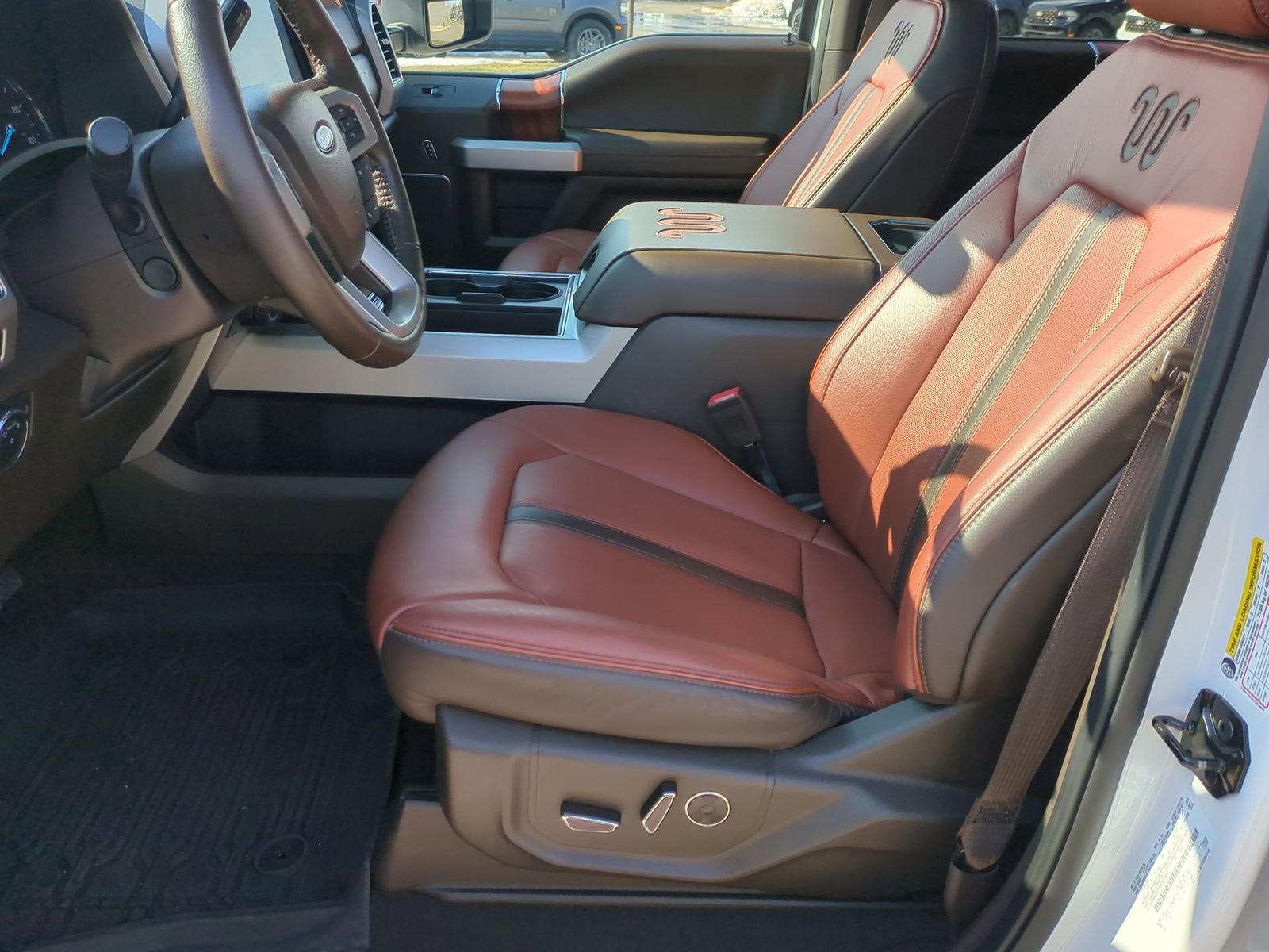 Thumbnail: 2022 Ford F-450 - 21