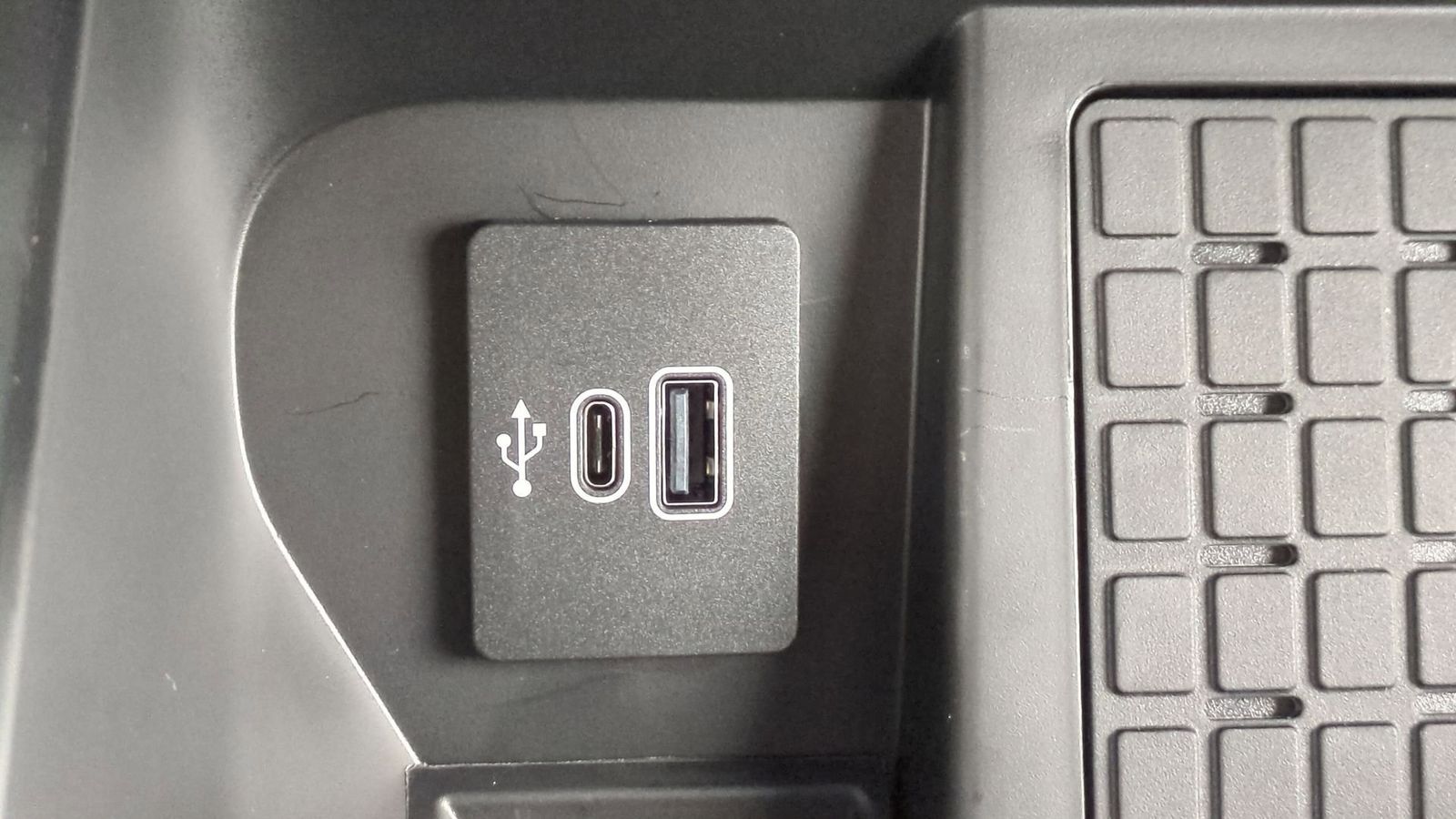 Thumbnail: 2025 Ford F-150 - 31