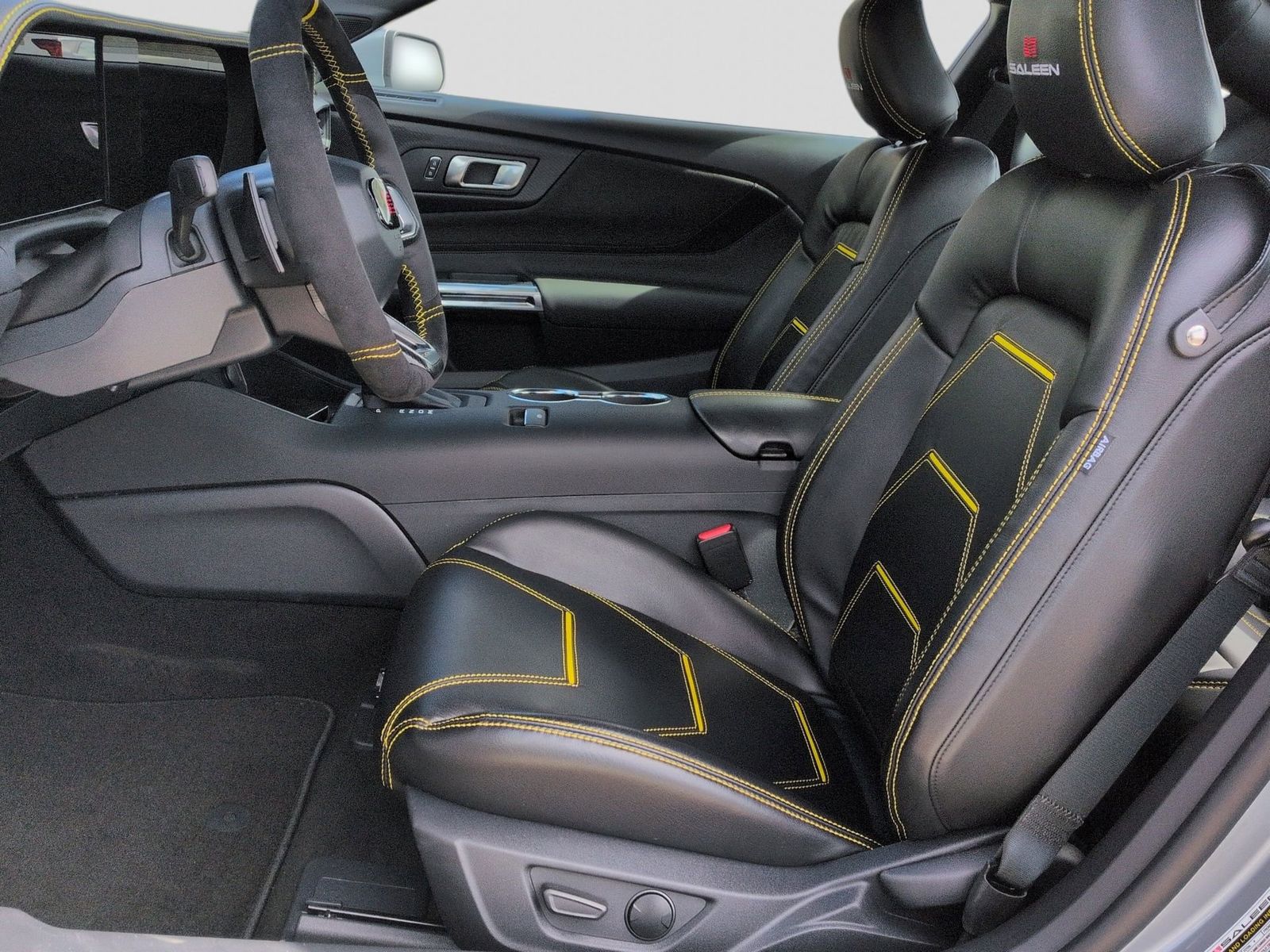 Thumbnail: 2026 Ford Mustang - 15