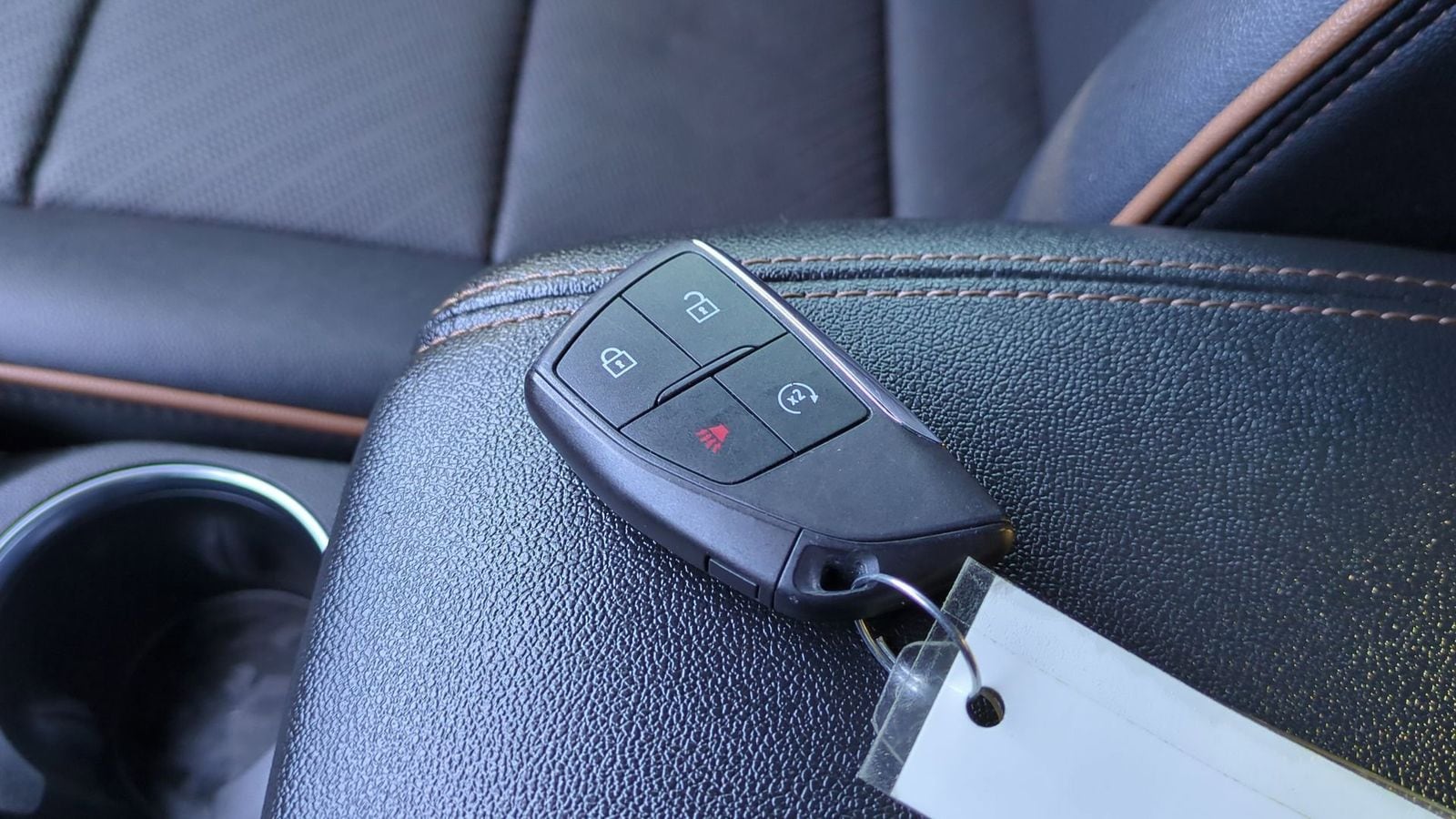 Thumbnail: 2023 GMC Canyon - 32