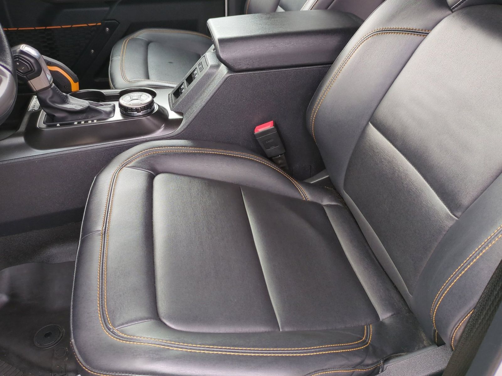 Thumbnail: 2022 Ford Bronco - 20