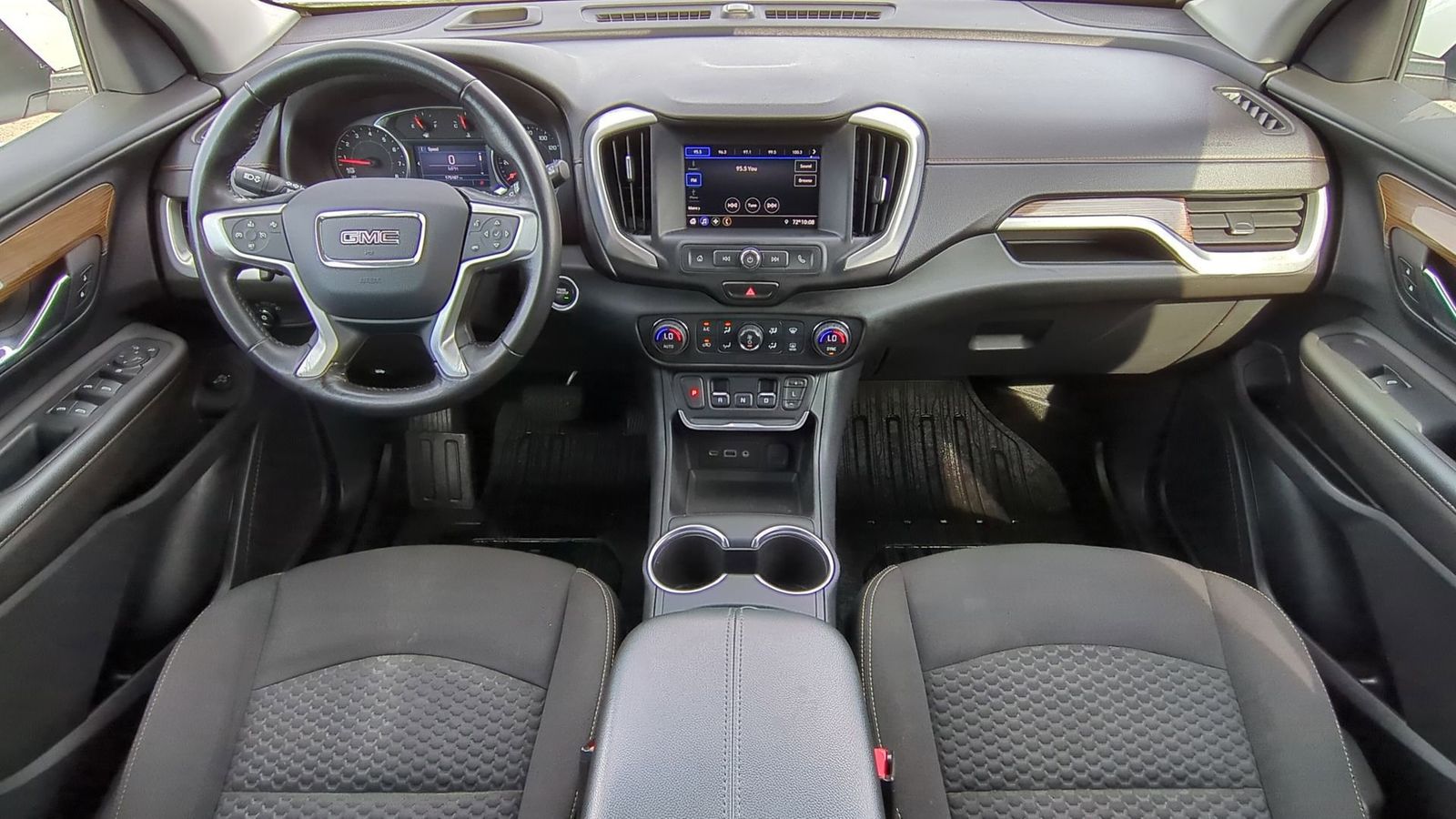 Thumbnail: 2020 GMC Terrain - 15