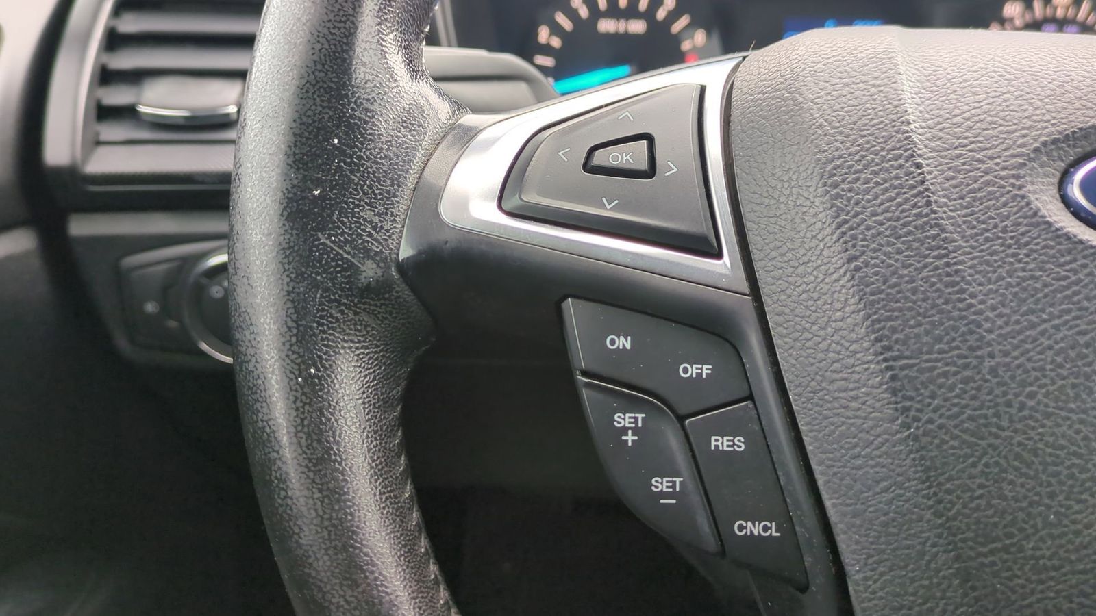 Thumbnail: 2018 Ford Fusion - 25