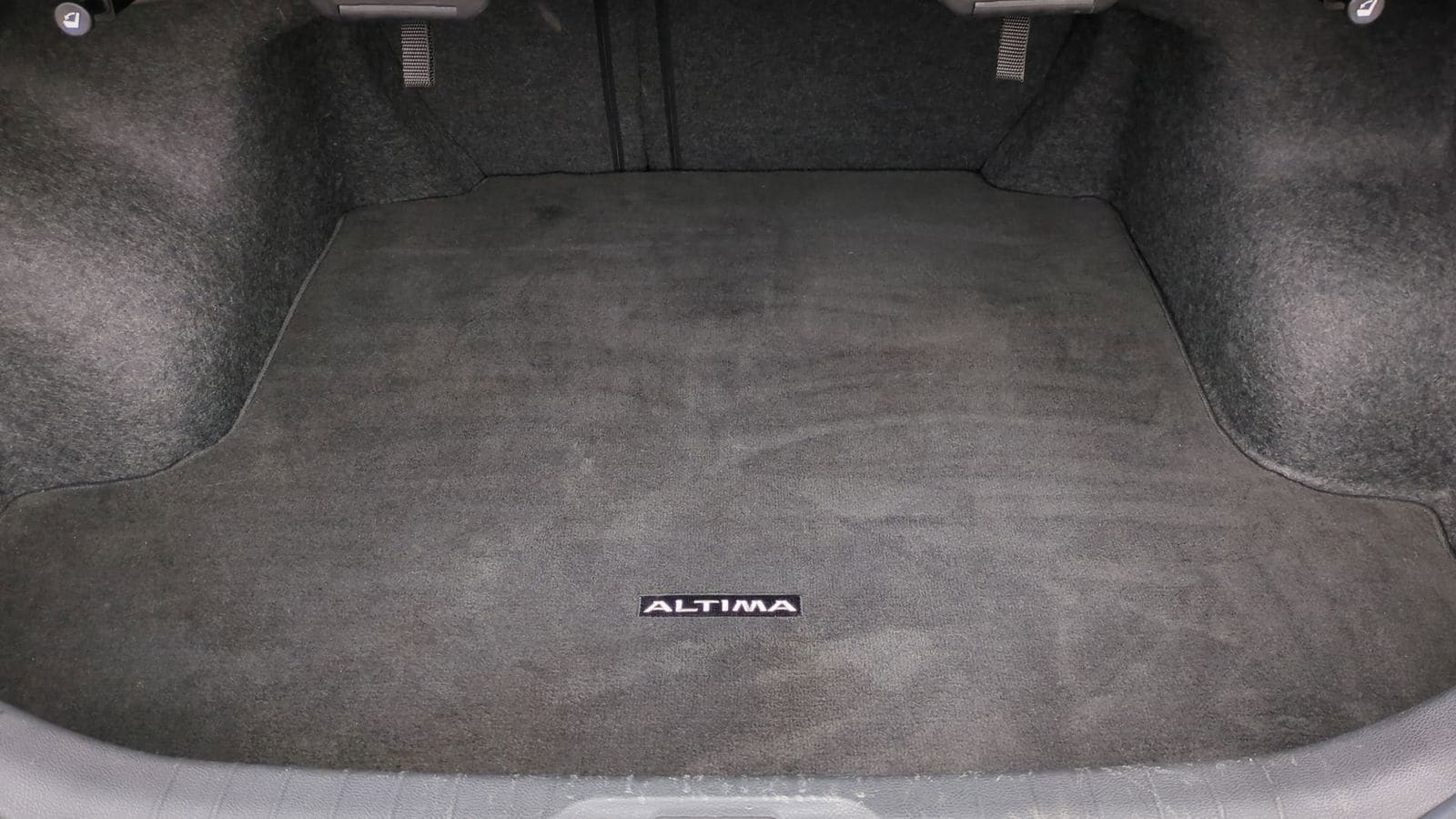 Thumbnail: 2019 Nissan Altima - 37