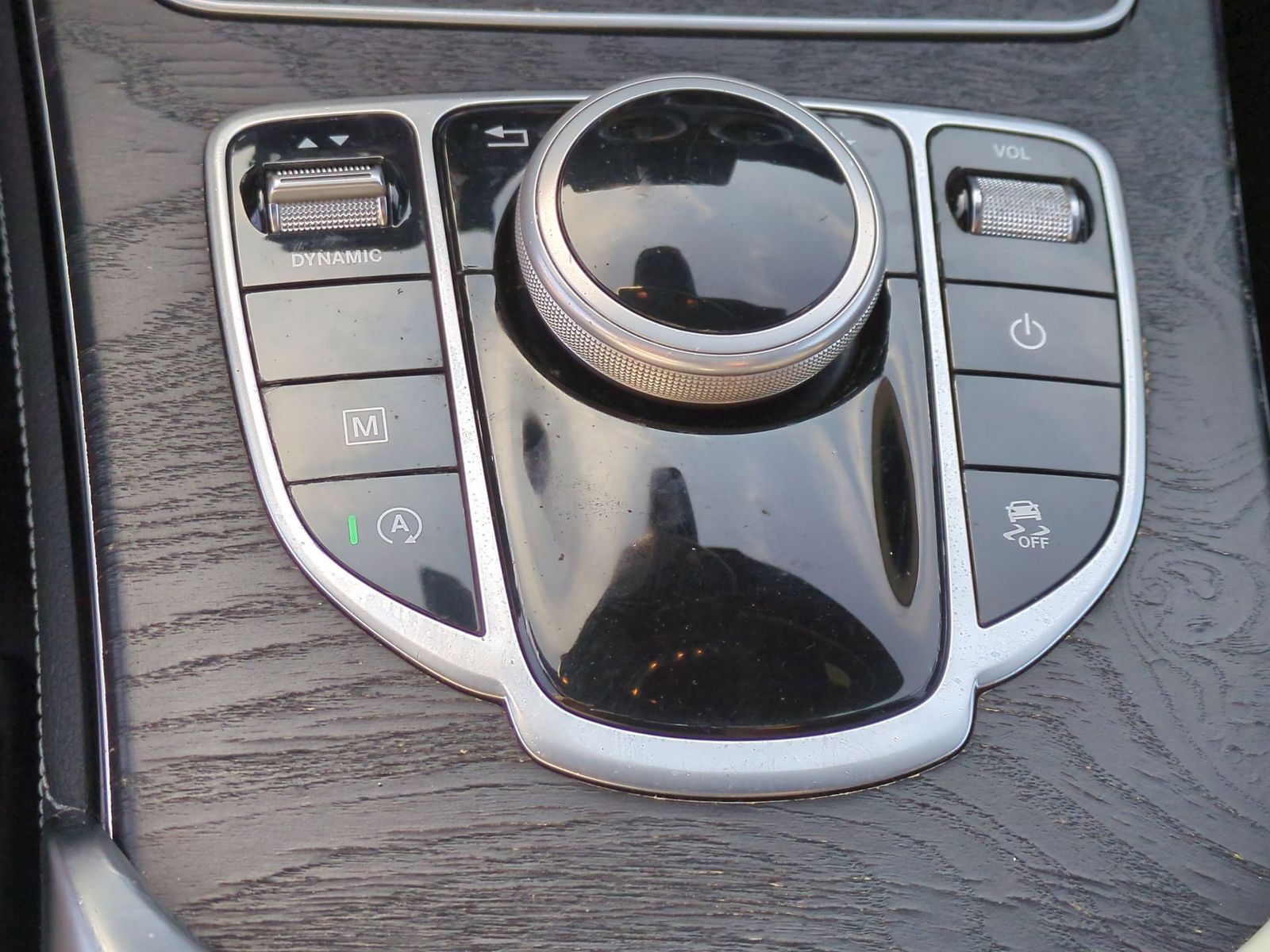 Thumbnail: 2017 Mercedes-Benz GLC - 31