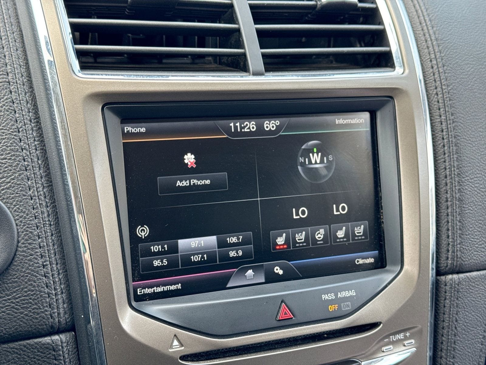 Thumbnail: 2013 Lincoln MKX - 28