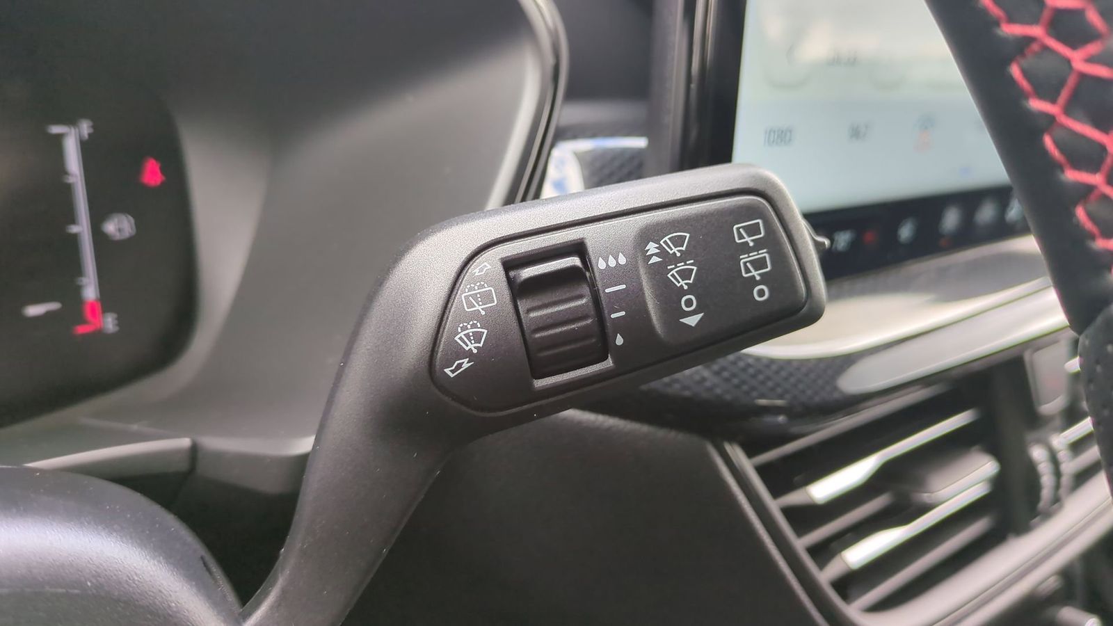 Thumbnail: 2025 Ford Escape - 24