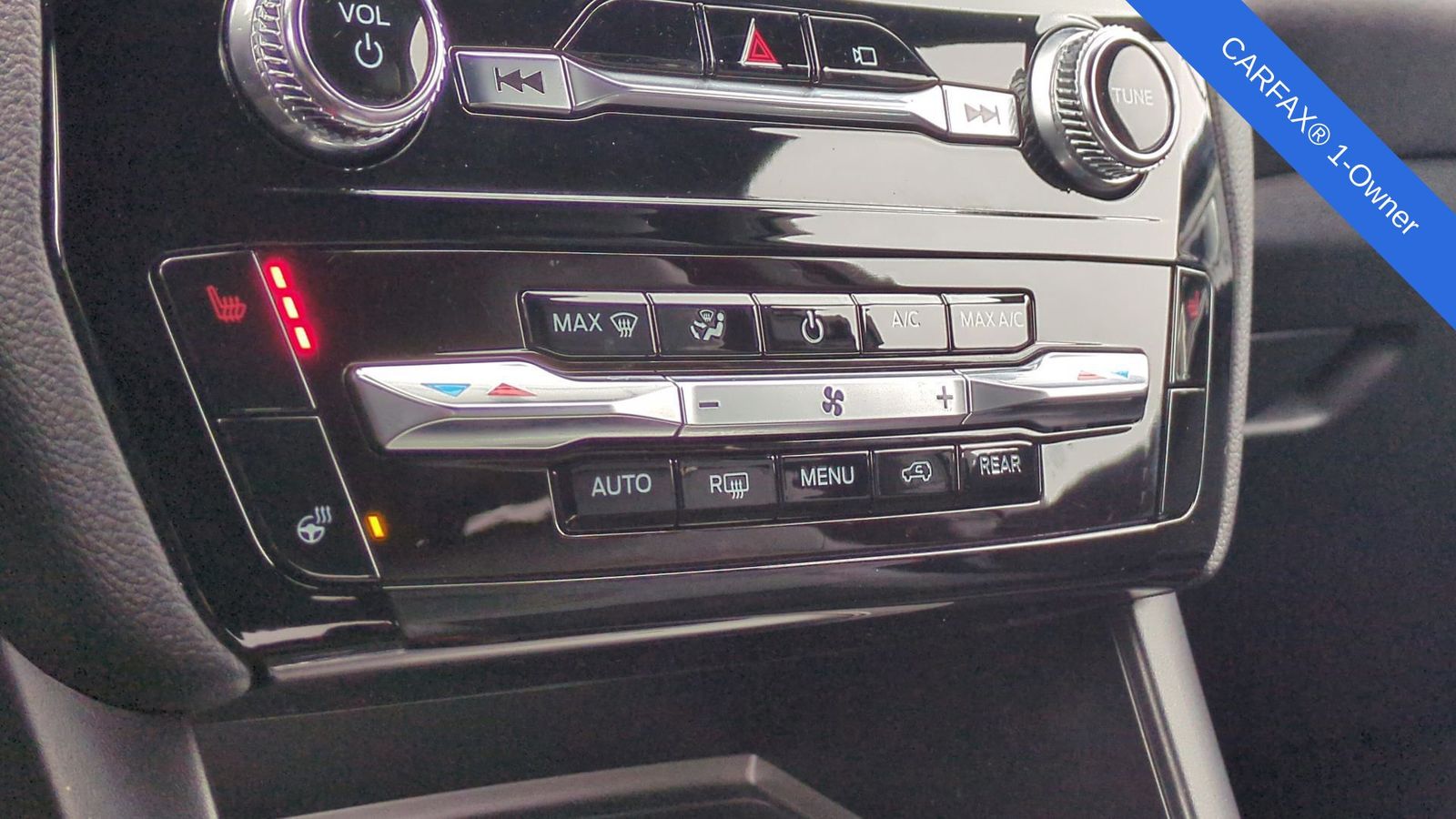 Thumbnail: 2023 Ford Explorer - 31