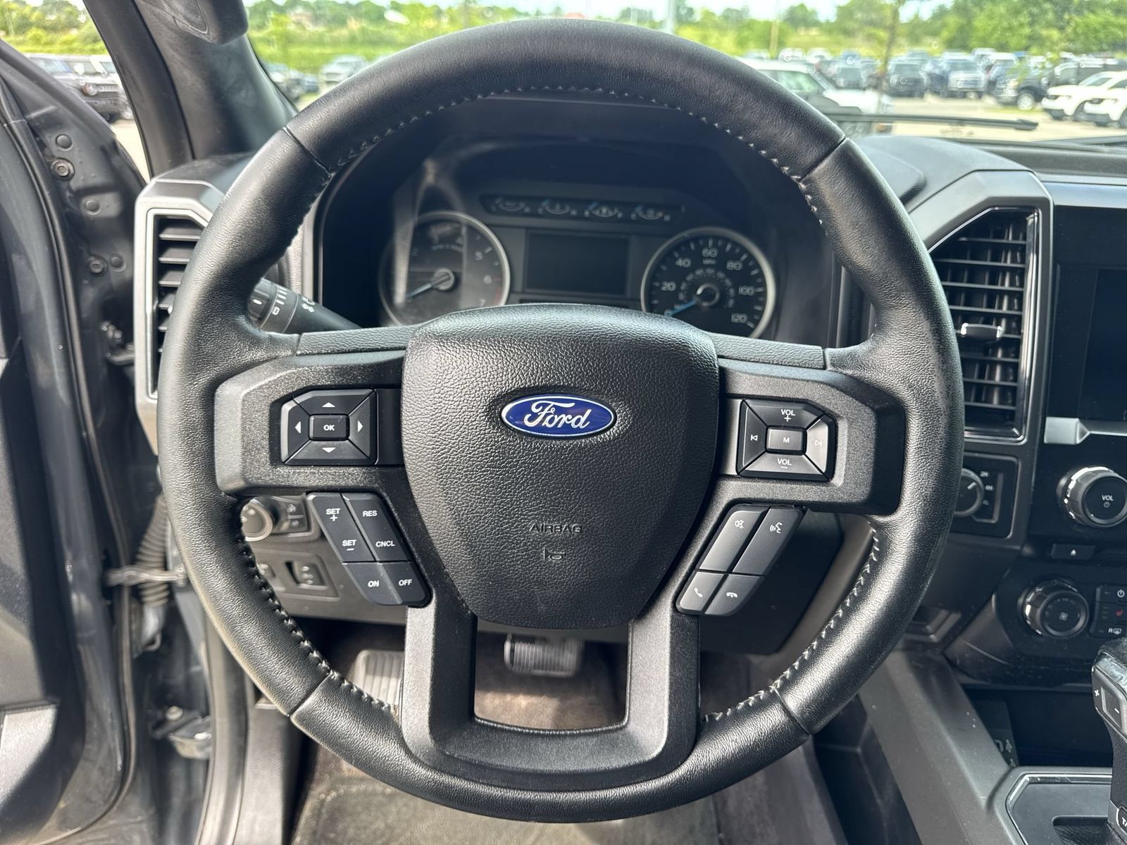 Thumbnail: 2017 Ford F-150 - 27