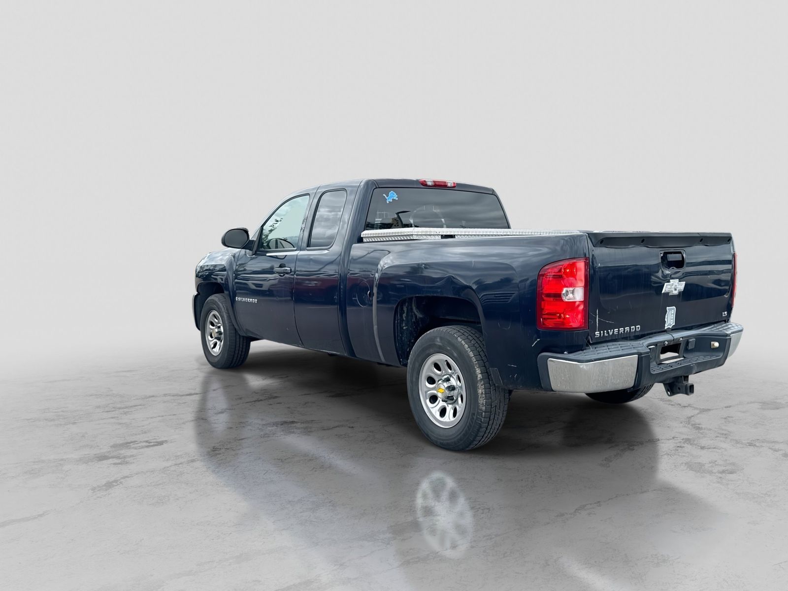 Thumbnail: 2007 Chevrolet Silverado 1500 - 3