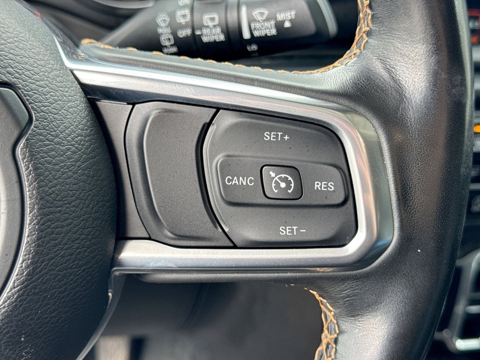 Thumbnail: 2022 Jeep Wrangler - 25