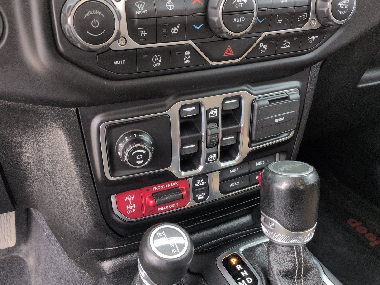 Thumbnail: 2020 Jeep Gladiator - 37