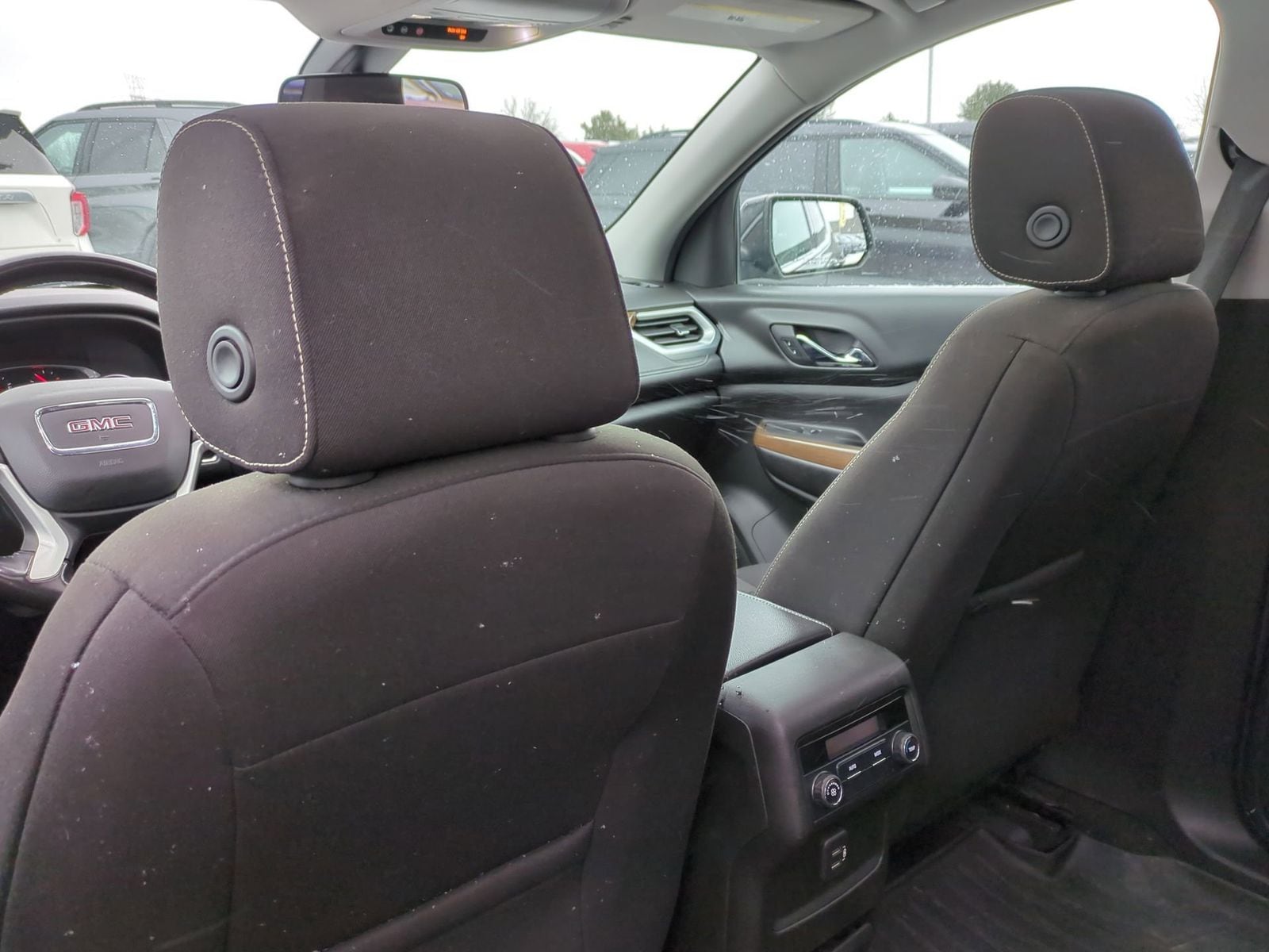 Thumbnail: 2018 GMC Acadia - 19