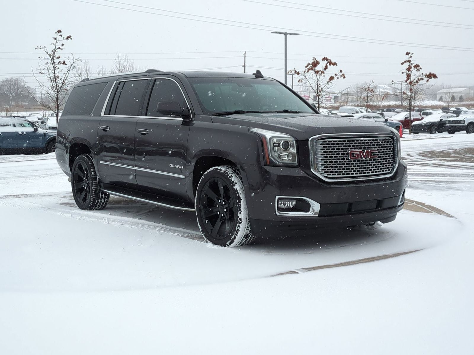 Thumbnail: 2017 GMC Yukon XL - 10