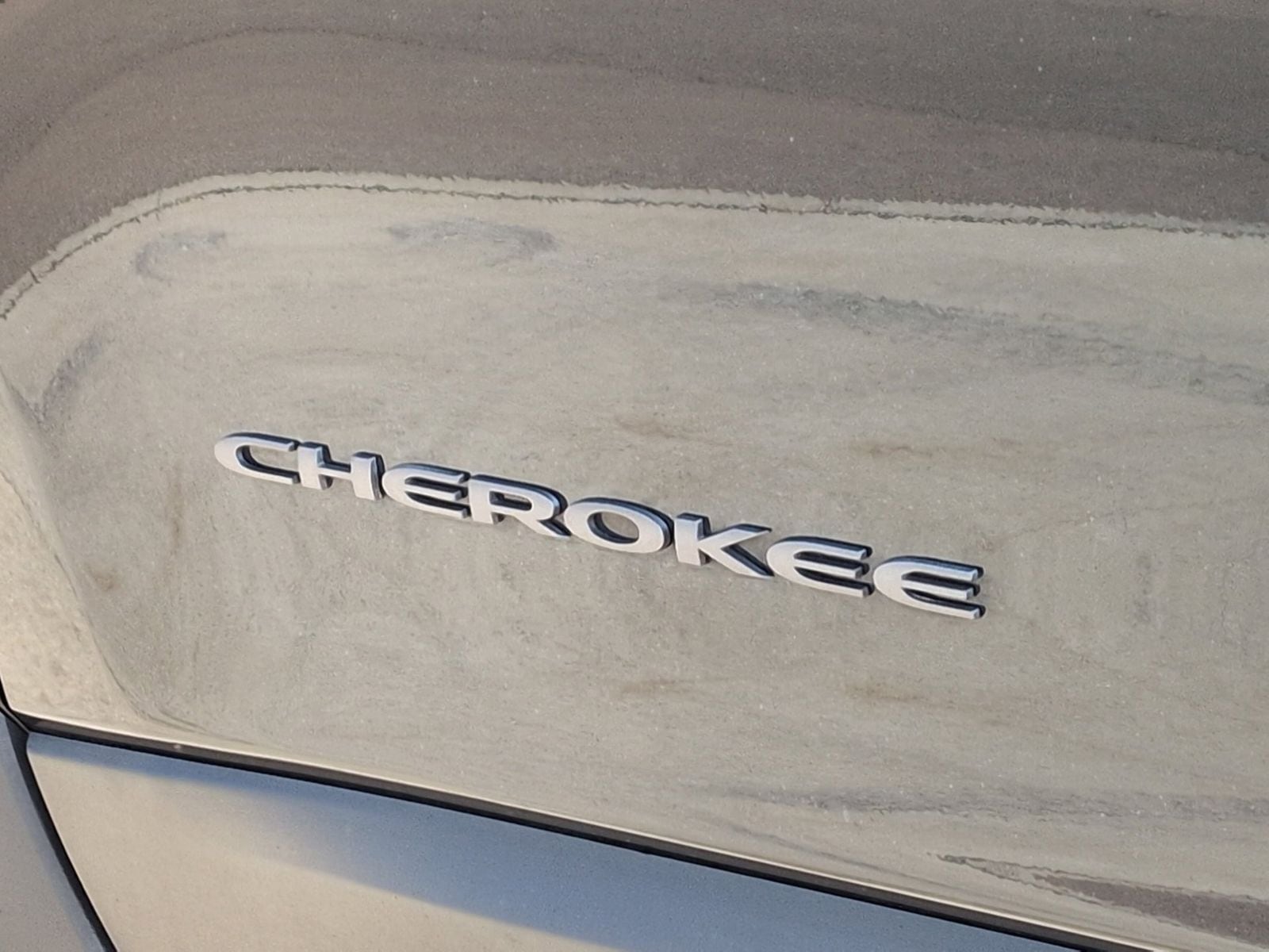 Thumbnail: 2021 Jeep Cherokee - 15