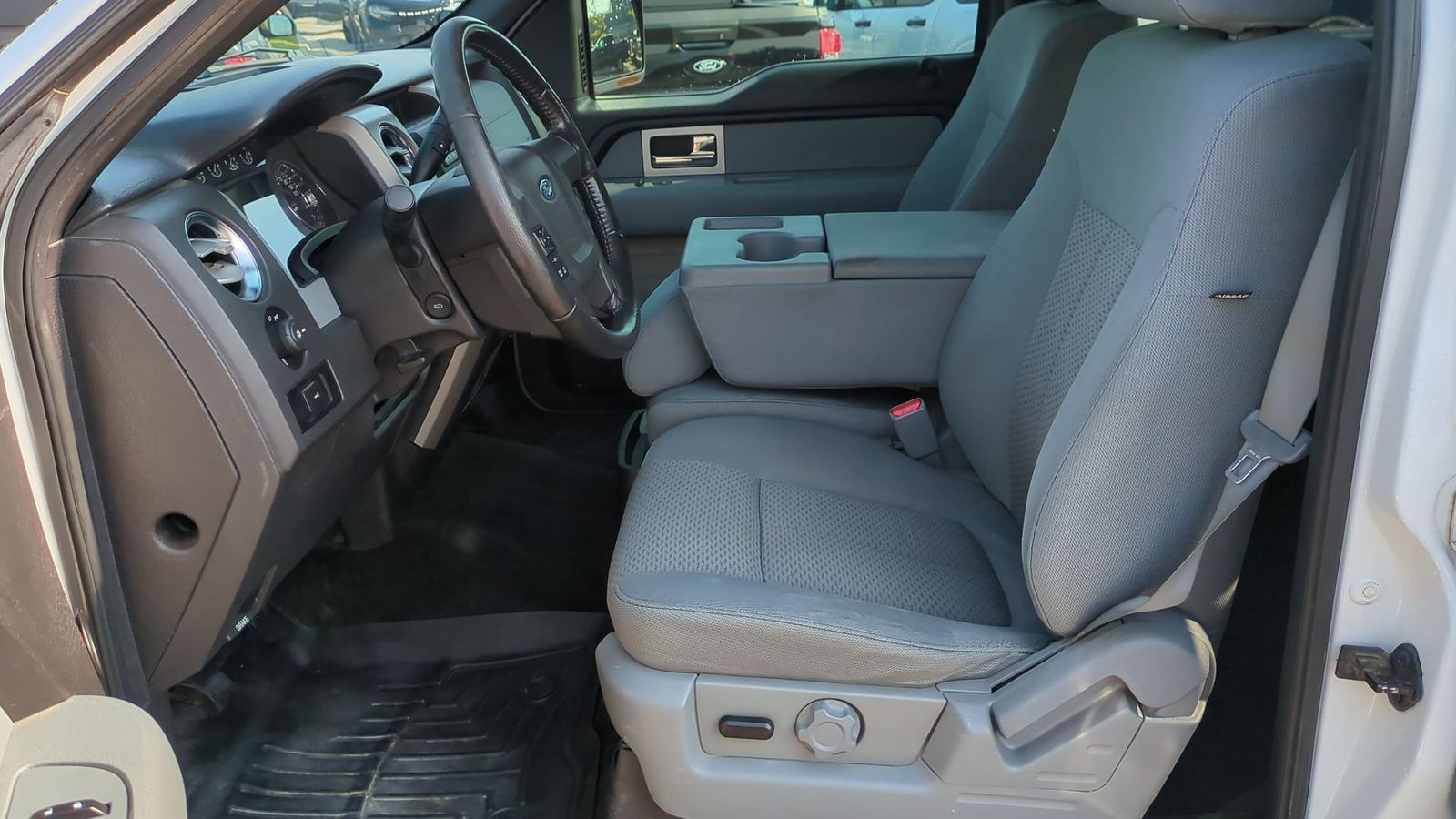 Thumbnail: 2011 Ford F-150 - 17