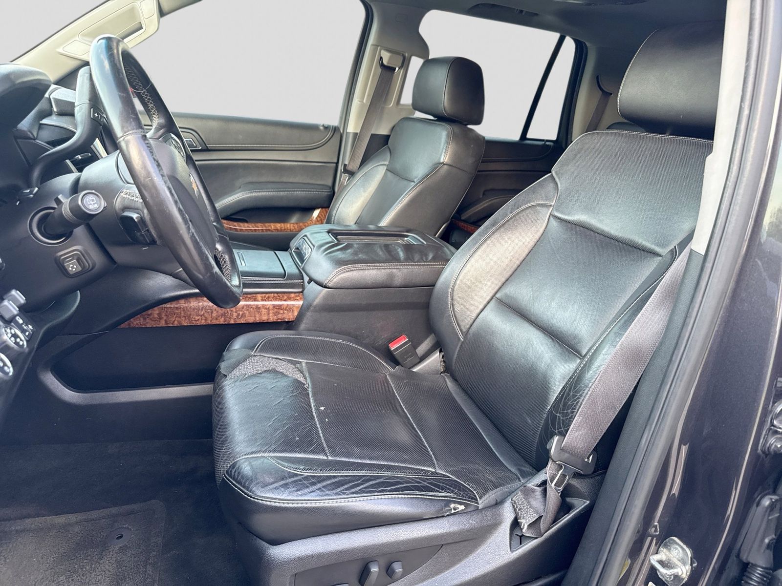 Thumbnail: 2015 Chevrolet Tahoe - 20