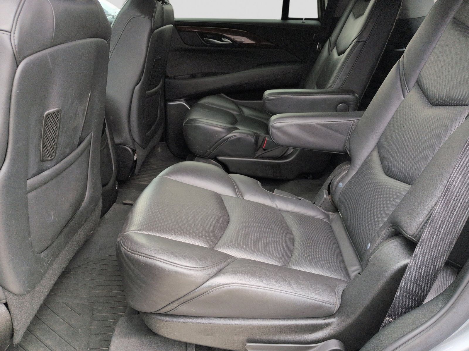 Thumbnail: 2020 Cadillac Escalade - 25