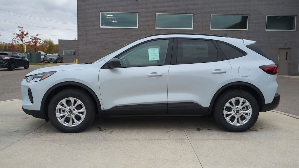 New 2025 Ford Escape Active SUV