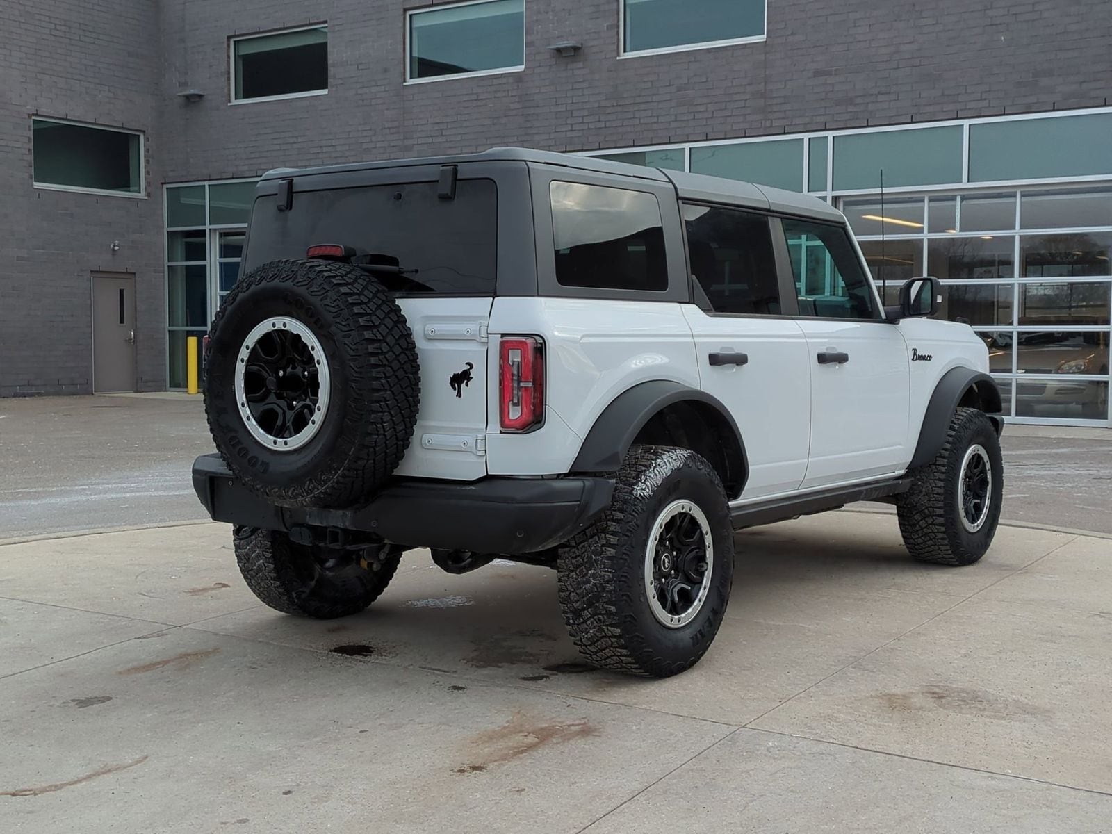 Thumbnail: 2022 Ford Bronco - 8
