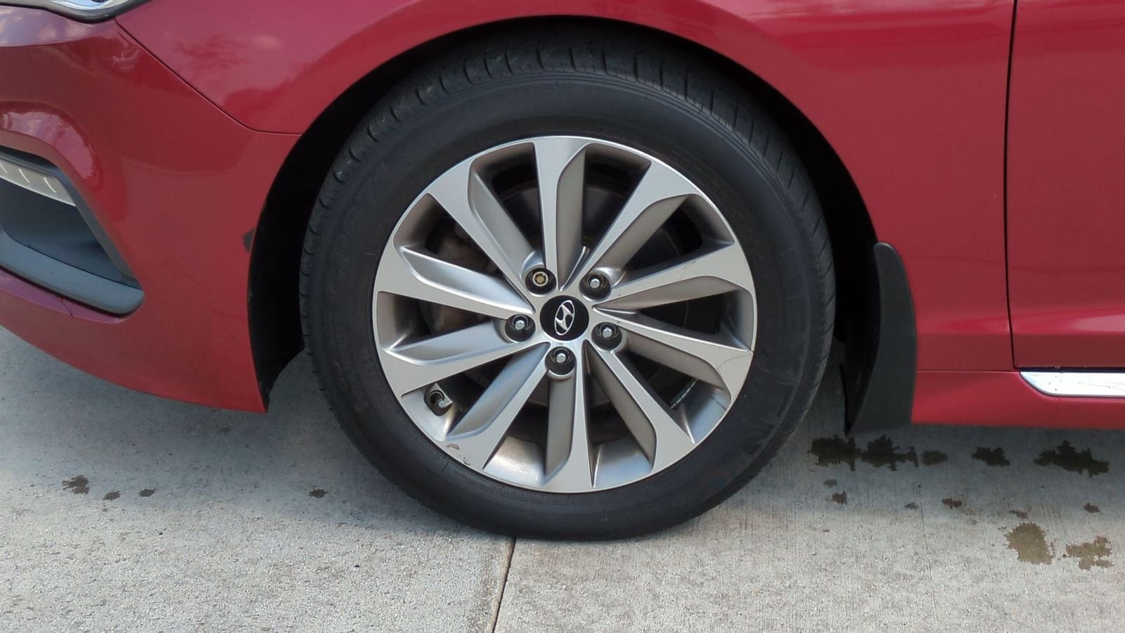 Thumbnail: 2016 Hyundai Sonata - 12