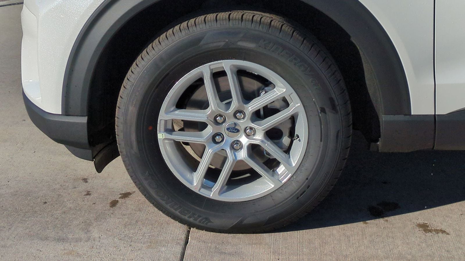 Thumbnail: 2025 Ford Explorer - 11