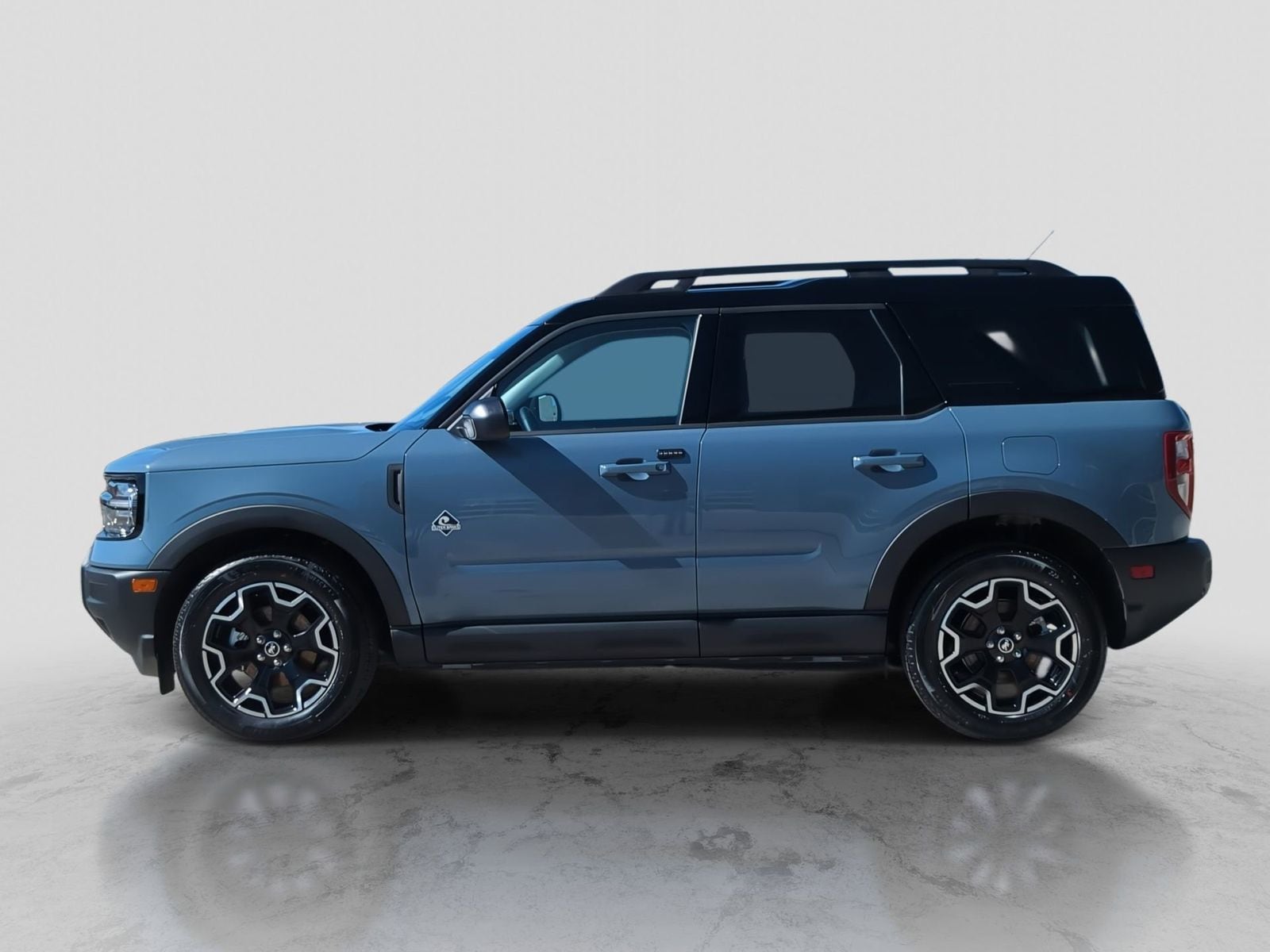 Thumbnail: 2025 Ford Bronco Sport - 3