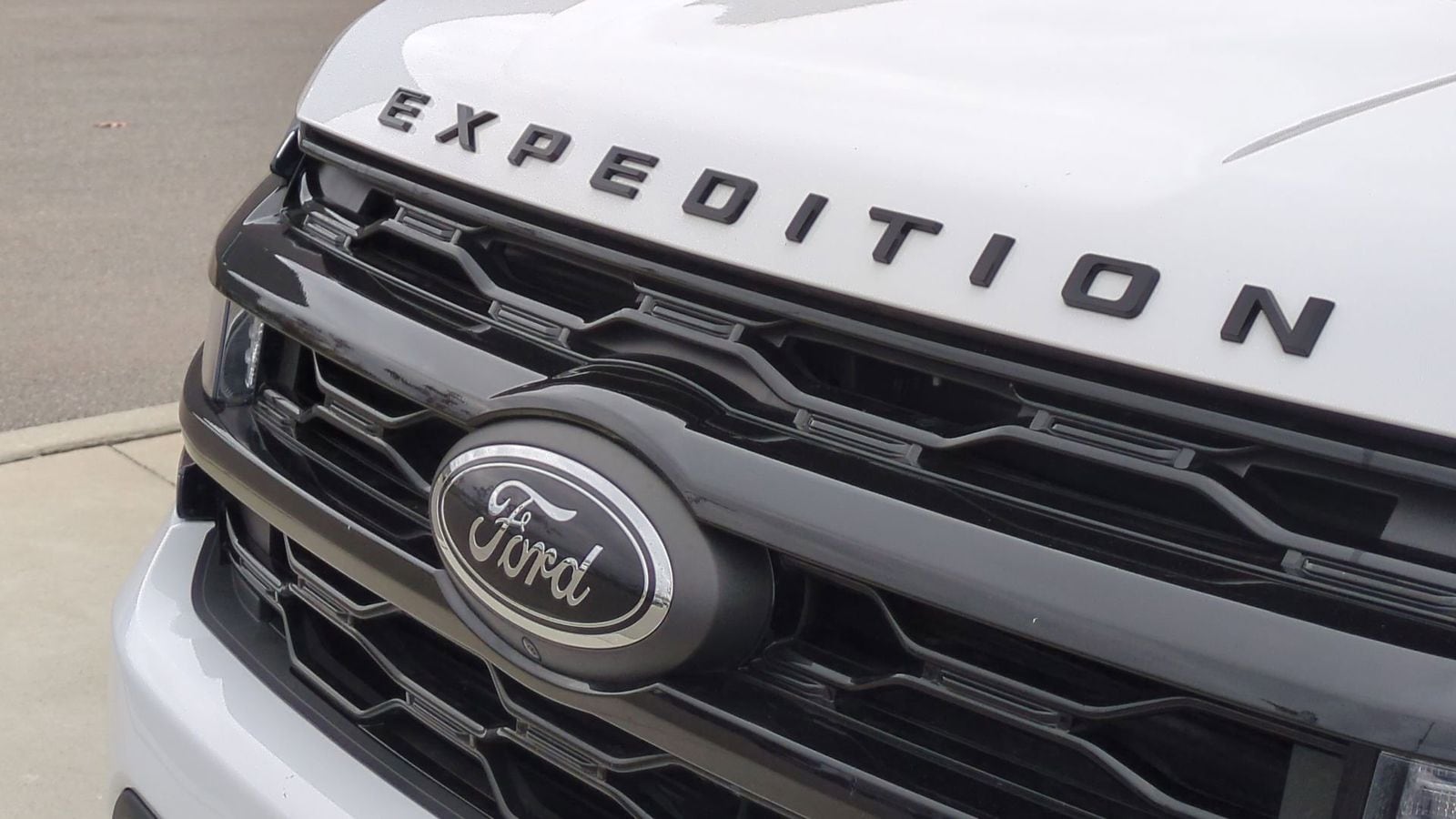 Thumbnail: 2022 Ford Expedition MAX - 12