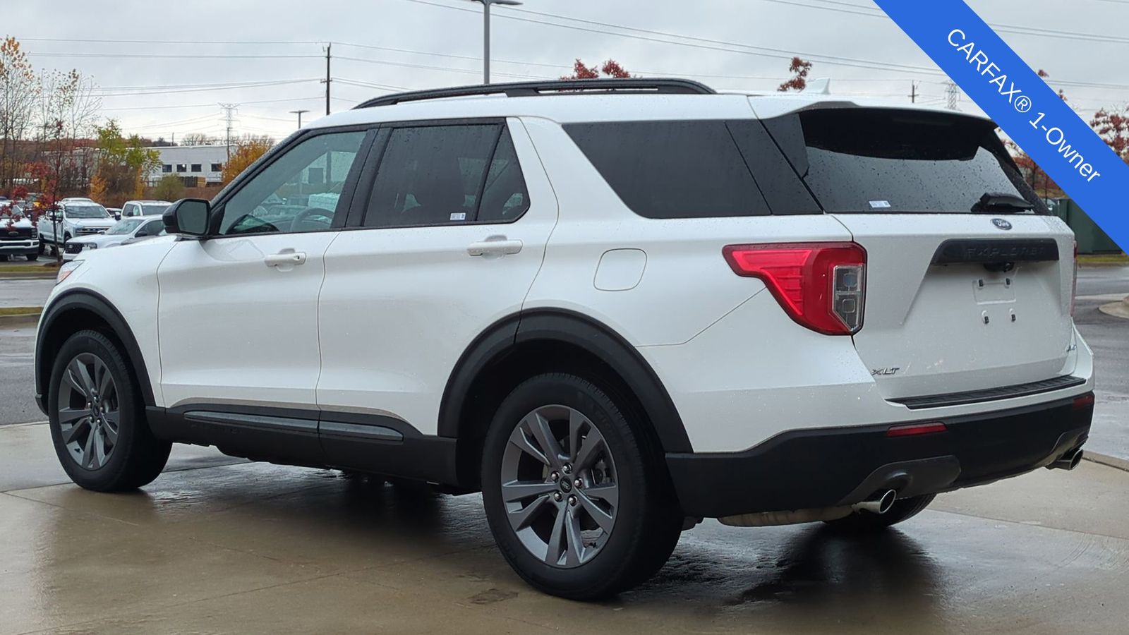 2022 Ford Explorer XLT photo 2
