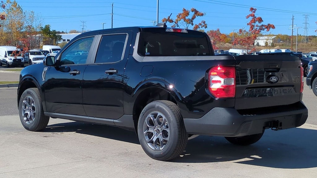 New 2025 Ford Maverick XLT Truck
