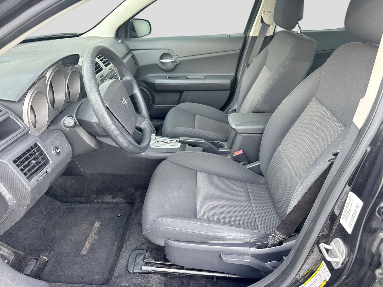 Thumbnail: 2010 Dodge Avenger - 3