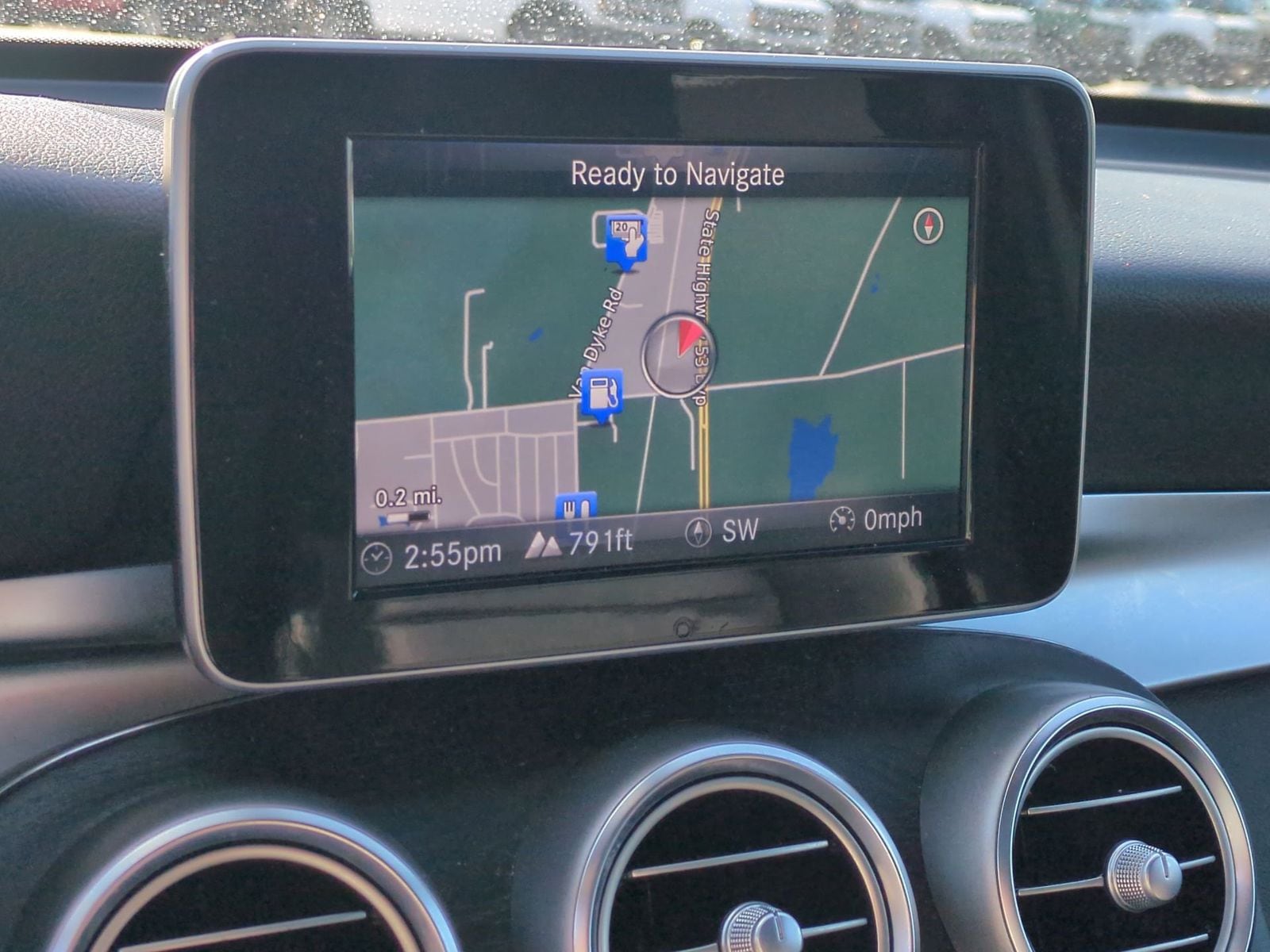 Thumbnail: 2017 Mercedes-Benz GLC - 32