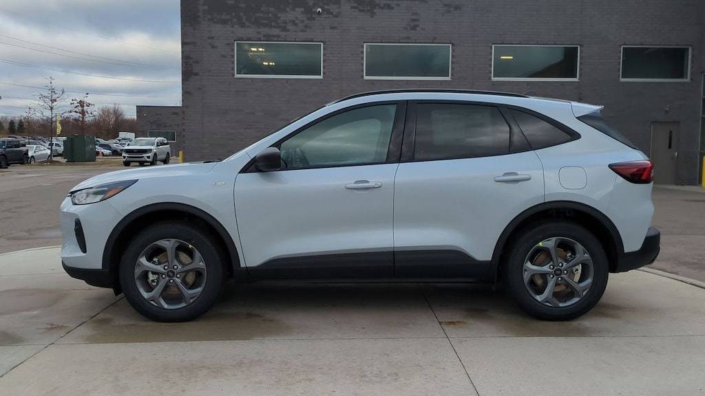 New 2026 Ford Escape ST-Line SUV