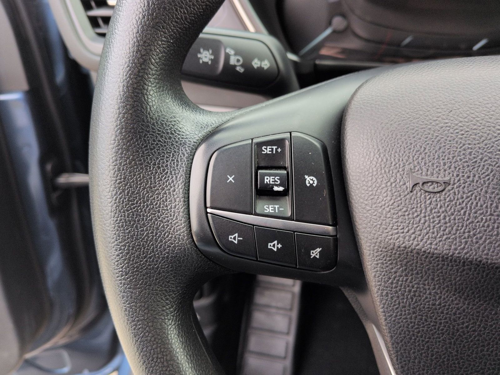 Thumbnail: 2020 Ford Escape - 23