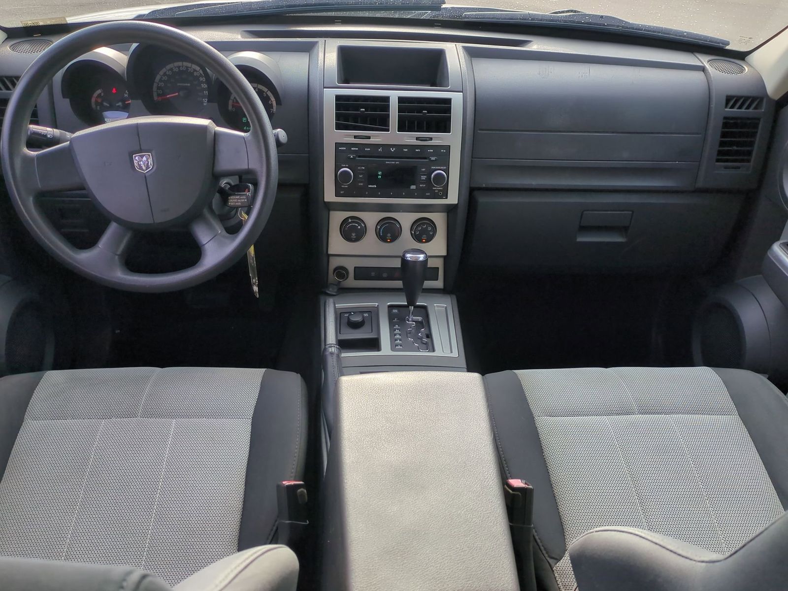 Thumbnail: 2007 Dodge Nitro - 16