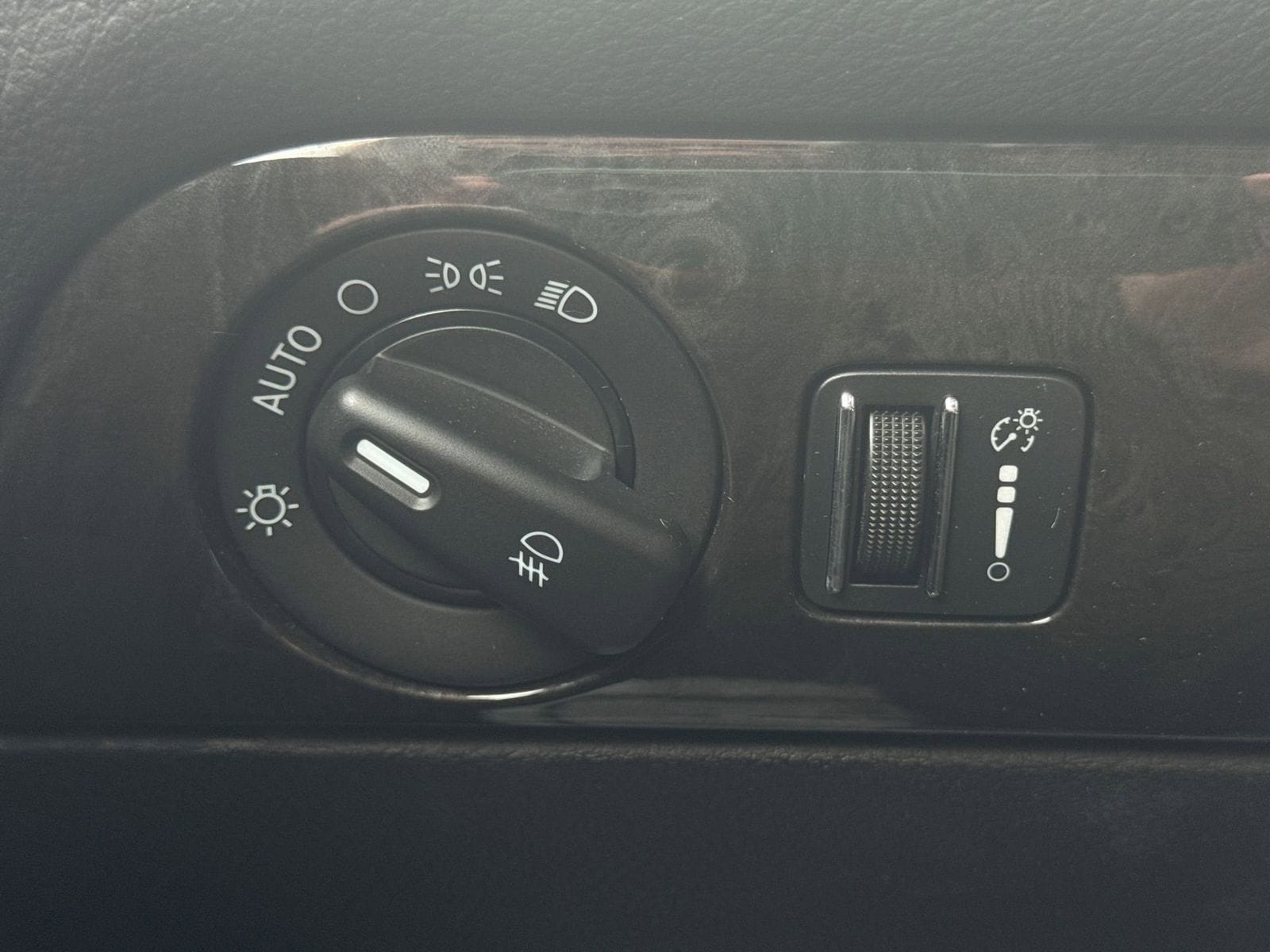 Thumbnail: 2012 Dodge Durango - 42