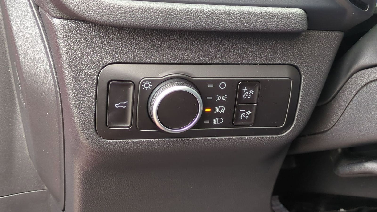 Thumbnail: 2025 Ford Escape - 15