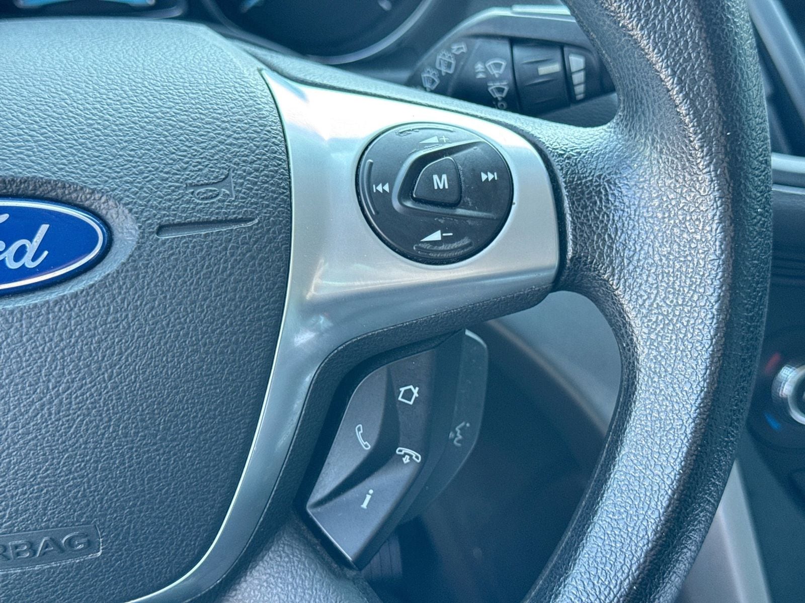 Thumbnail: 2014 Ford Escape - 25