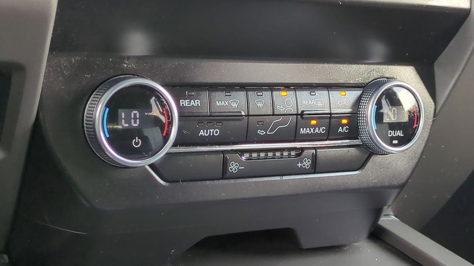 Thumbnail: 2021 Ford Expedition MAX - 27