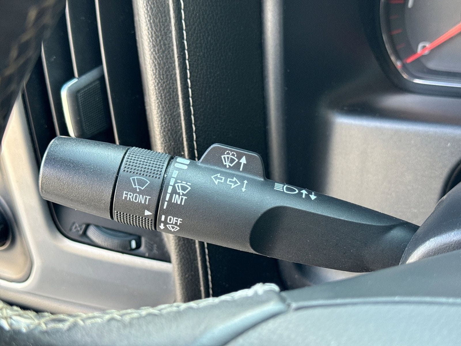 Thumbnail: 2015 GMC Sierra 1500 - 28