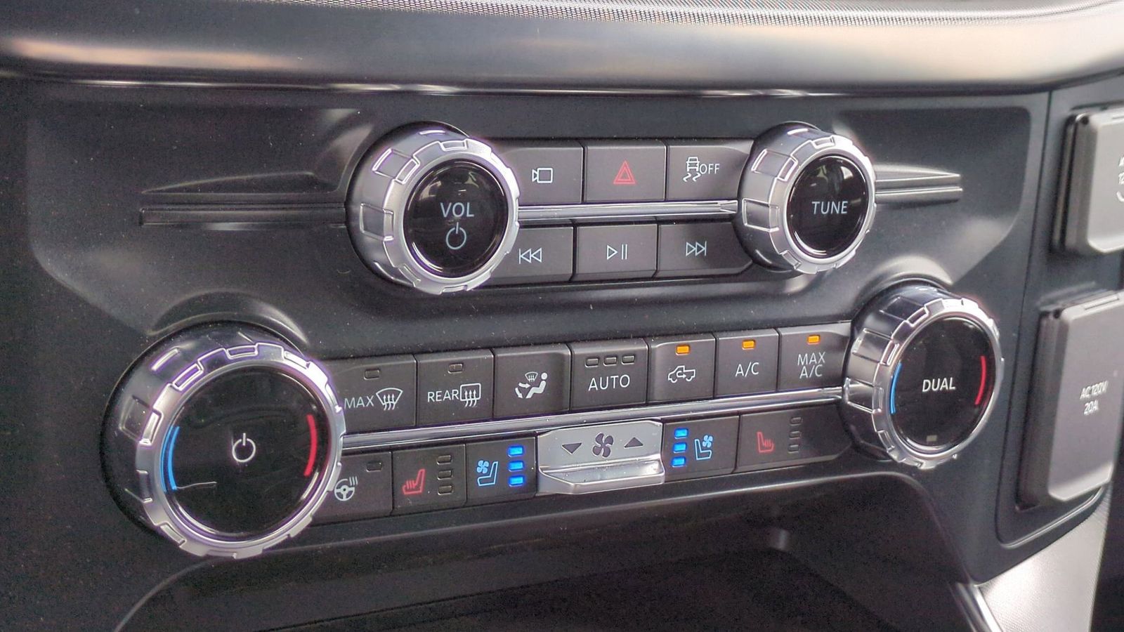 Thumbnail: 2025 Ford F-150 - 29