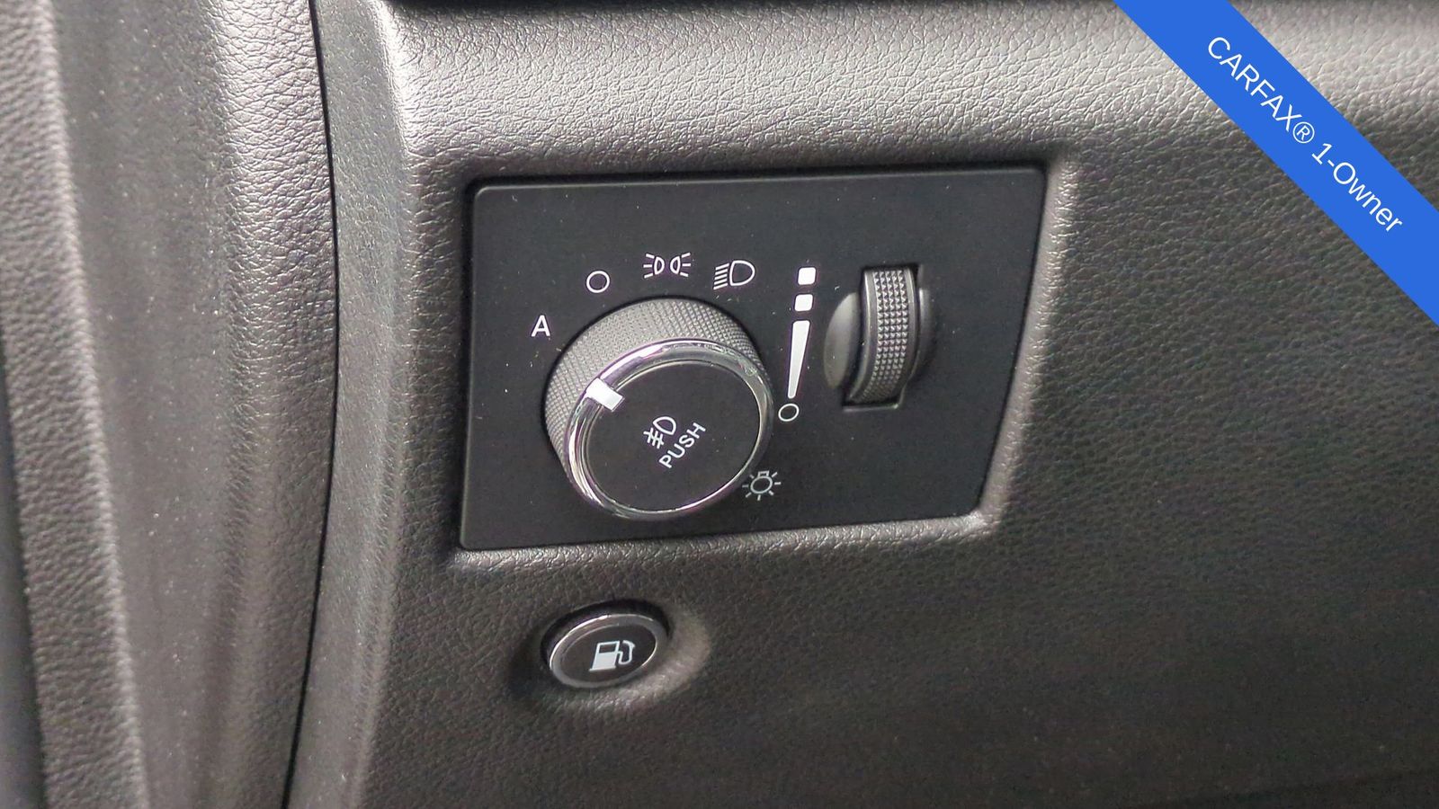 Thumbnail: 2021 Jeep Grand Cherokee - 19