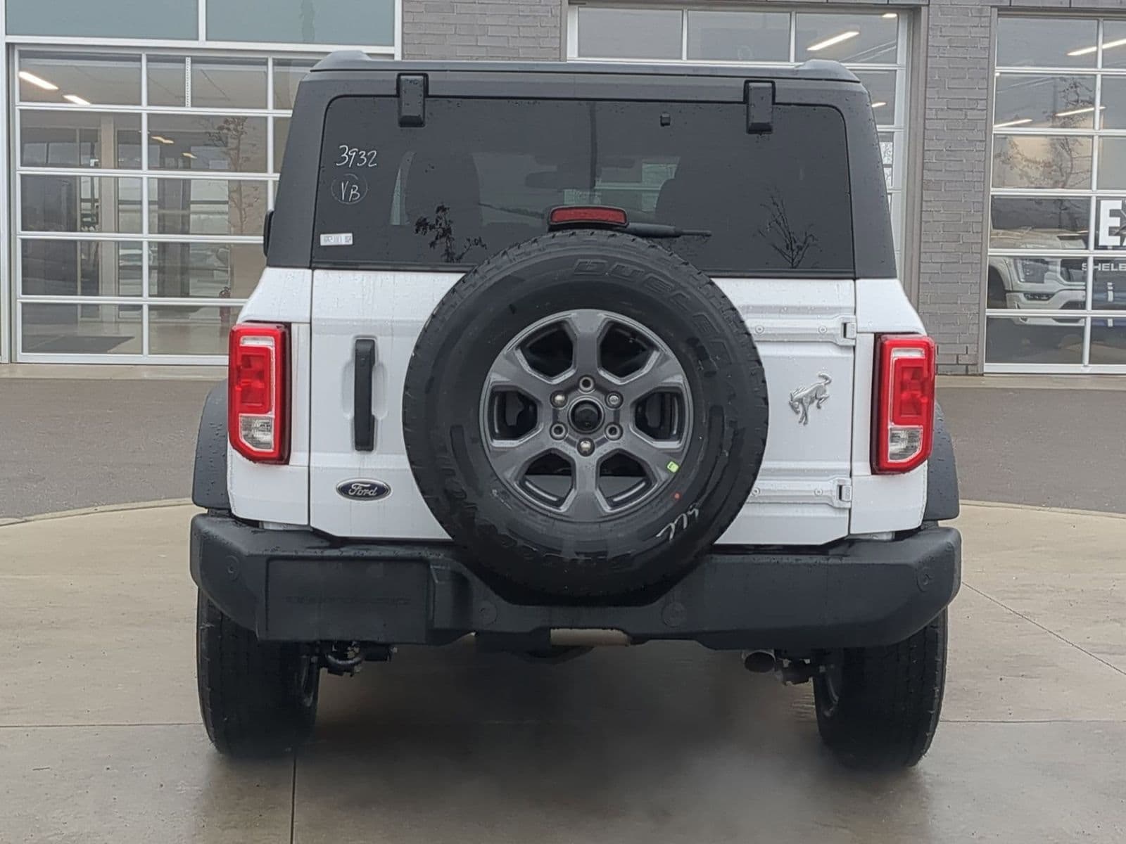 Thumbnail: 2025 Ford Bronco - 6