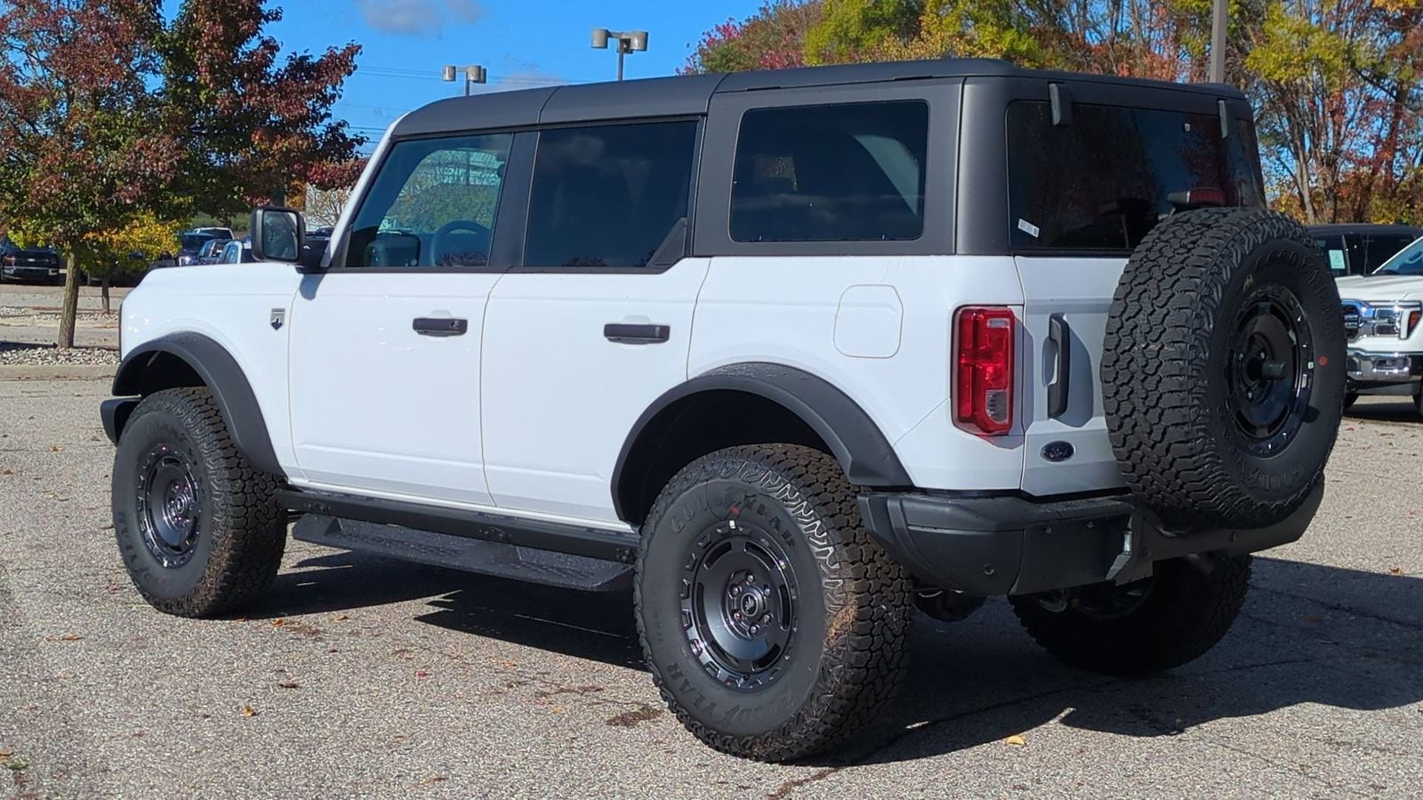 Thumbnail: 2025 Ford Bronco - 3