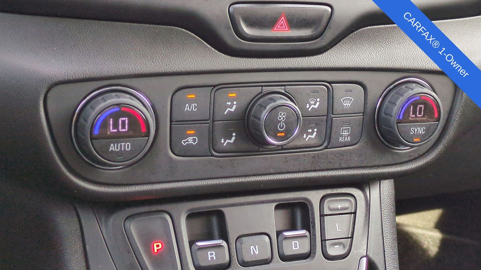 Thumbnail: 2020 GMC Terrain - 29